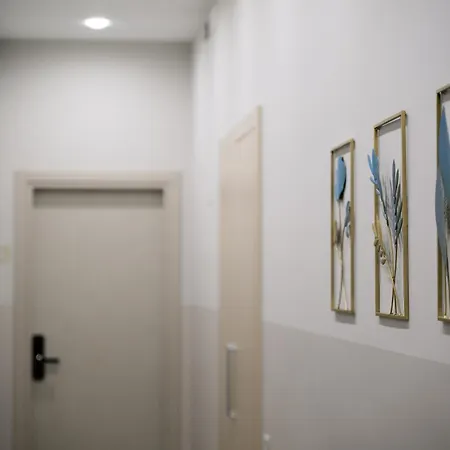 Les Lumieres Frühstückspension Salerno